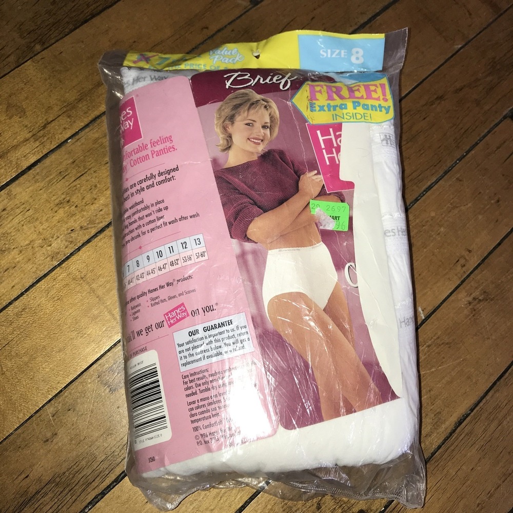 Hanes 7 pair of Hanes Women's Tagless Brief Size 8 Sealed White 1996